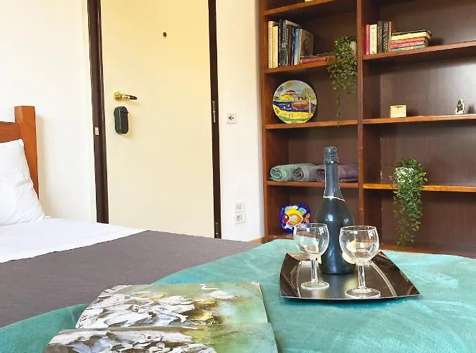Bright Penthouse 2 M Stops From Vatican Museums Apartamento